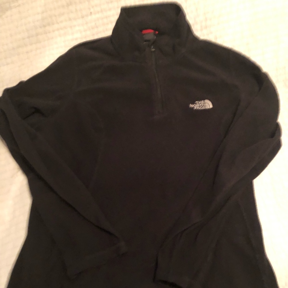 Women’s black quarter zip North Face fleece size S/P